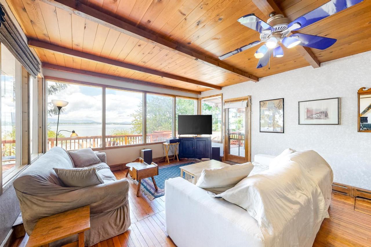 Villa Calm Waters Lakeside Cabin Sagle Exterior foto